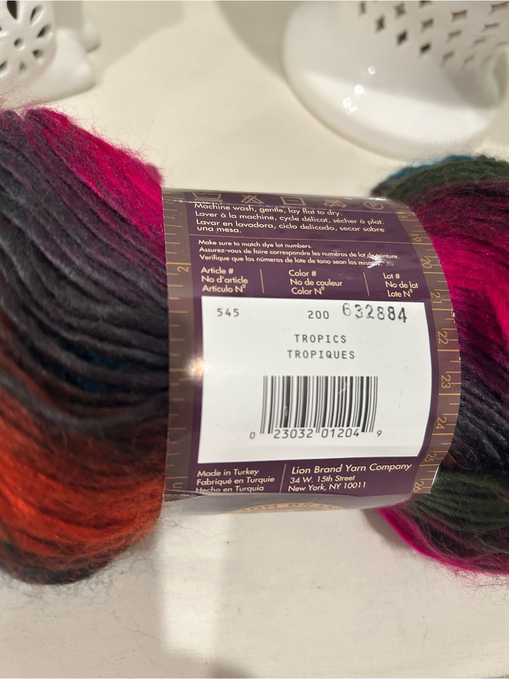 Lion Brand Landscapes Tropics Multicolor Yarn 2 Skeins sold together BRAND NEW - Picture 7 of 8